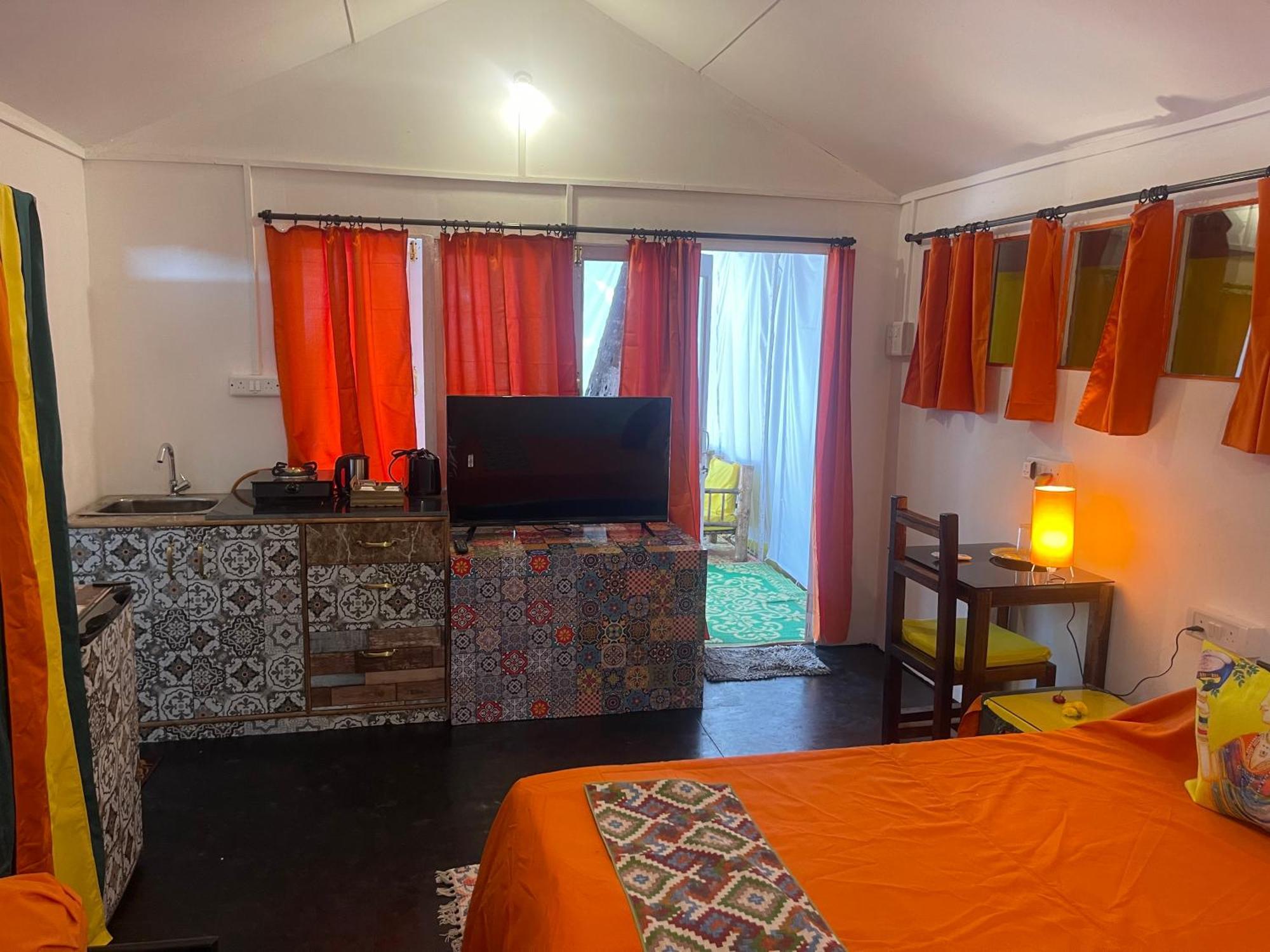 Resort Art Goa 4*