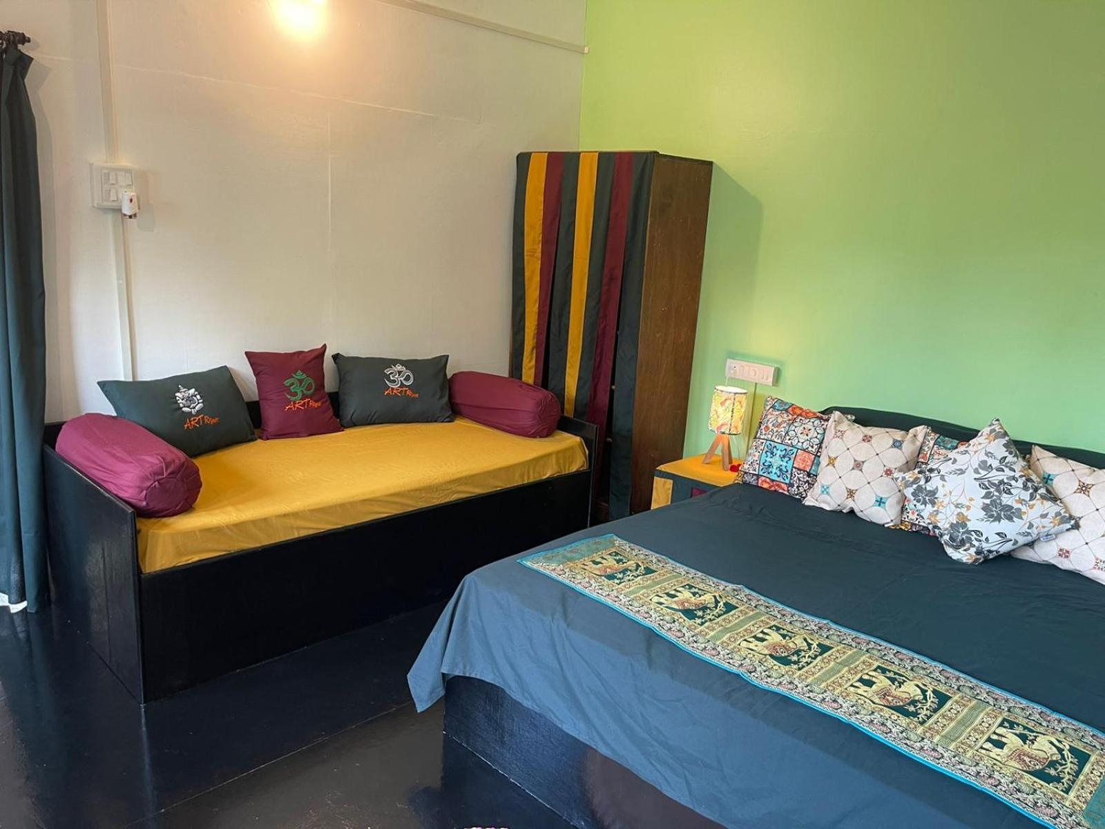 Art Goa सहारा 4*