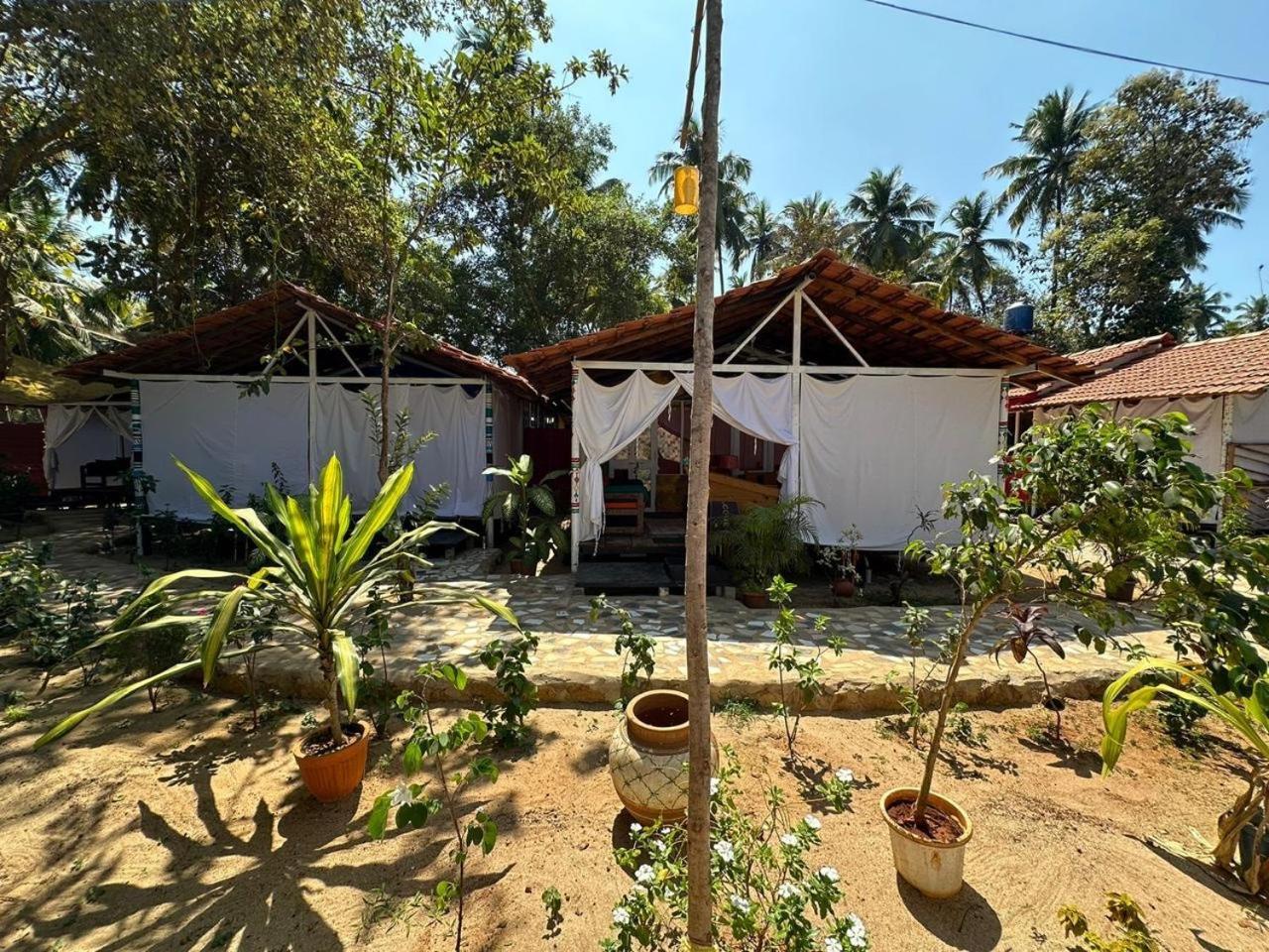 सहारा Art Goa Palolem